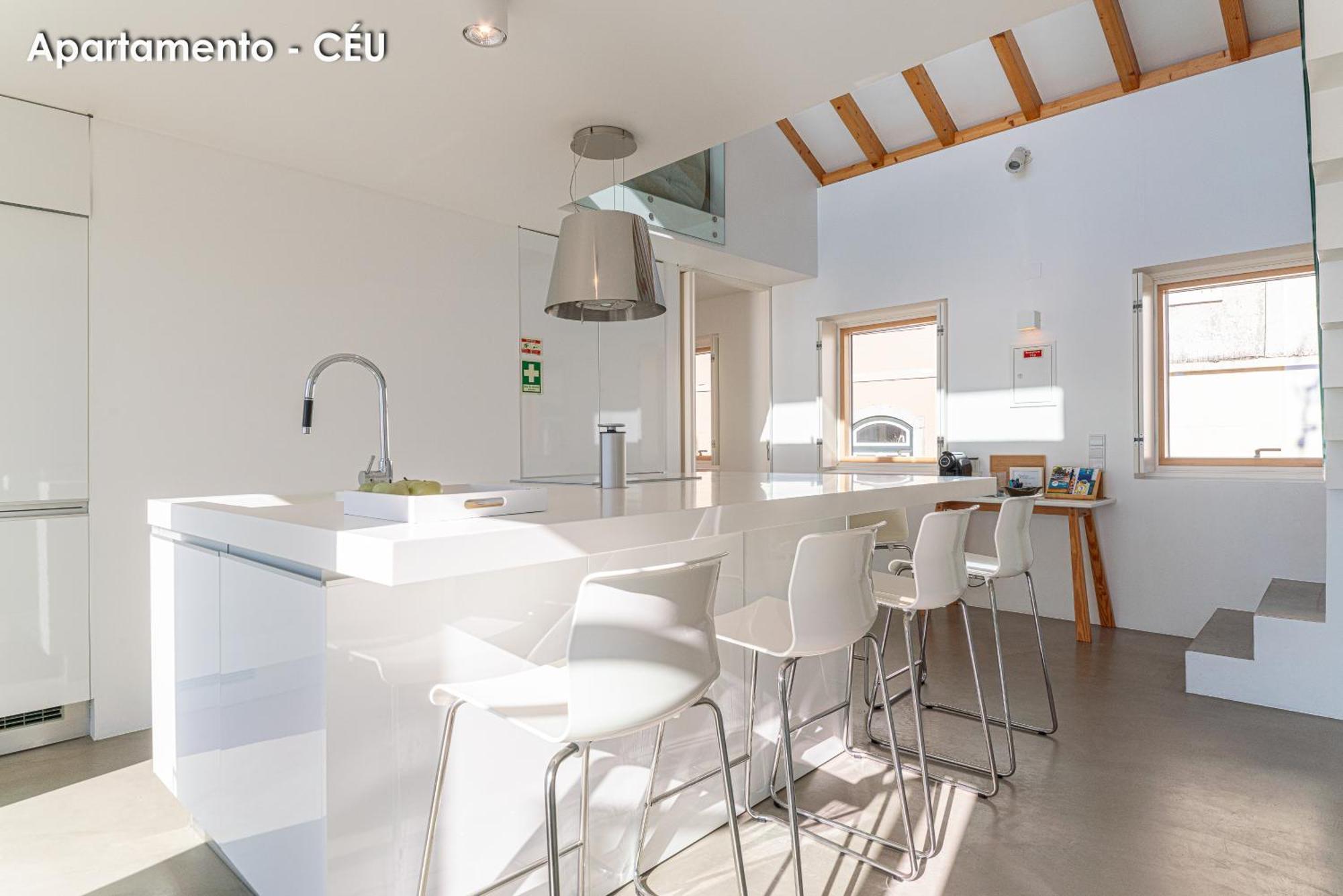 Season Apartments Sesimbra Exterior photo