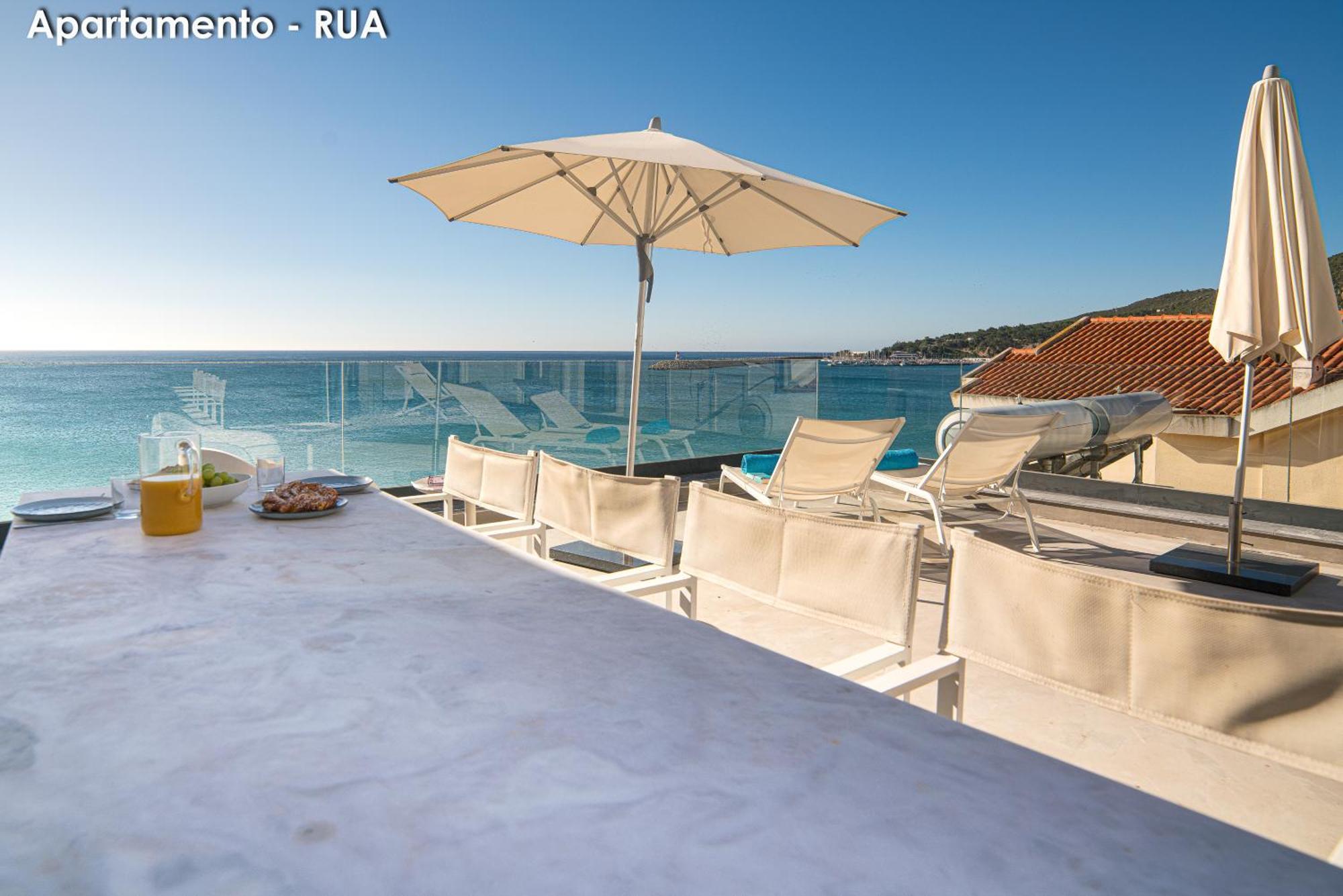 Season Apartments Sesimbra Exterior photo